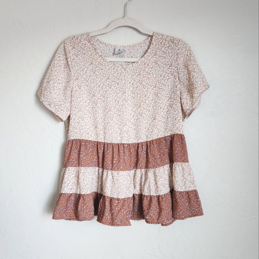 Paper Crane Floral Ruffle Peplum Top M